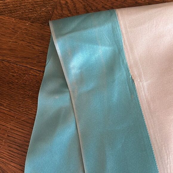 Vintage mid century aqua & light blue stripe double layer satin polyester scarf - Picture 6 of 6